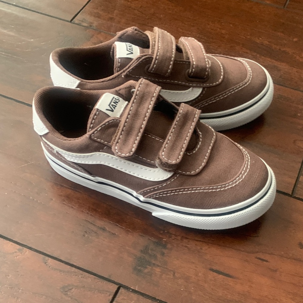 Vans Kids Sneakers in Brown and White - Picture 2 of 5